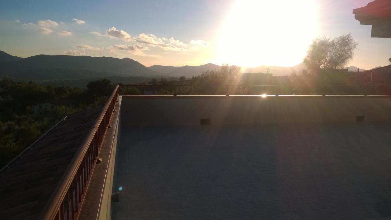 La Collina Dei Goti Agriturismo ,Azienda Agricola Βίλα Cerreta  Εξωτερικό φωτογραφία